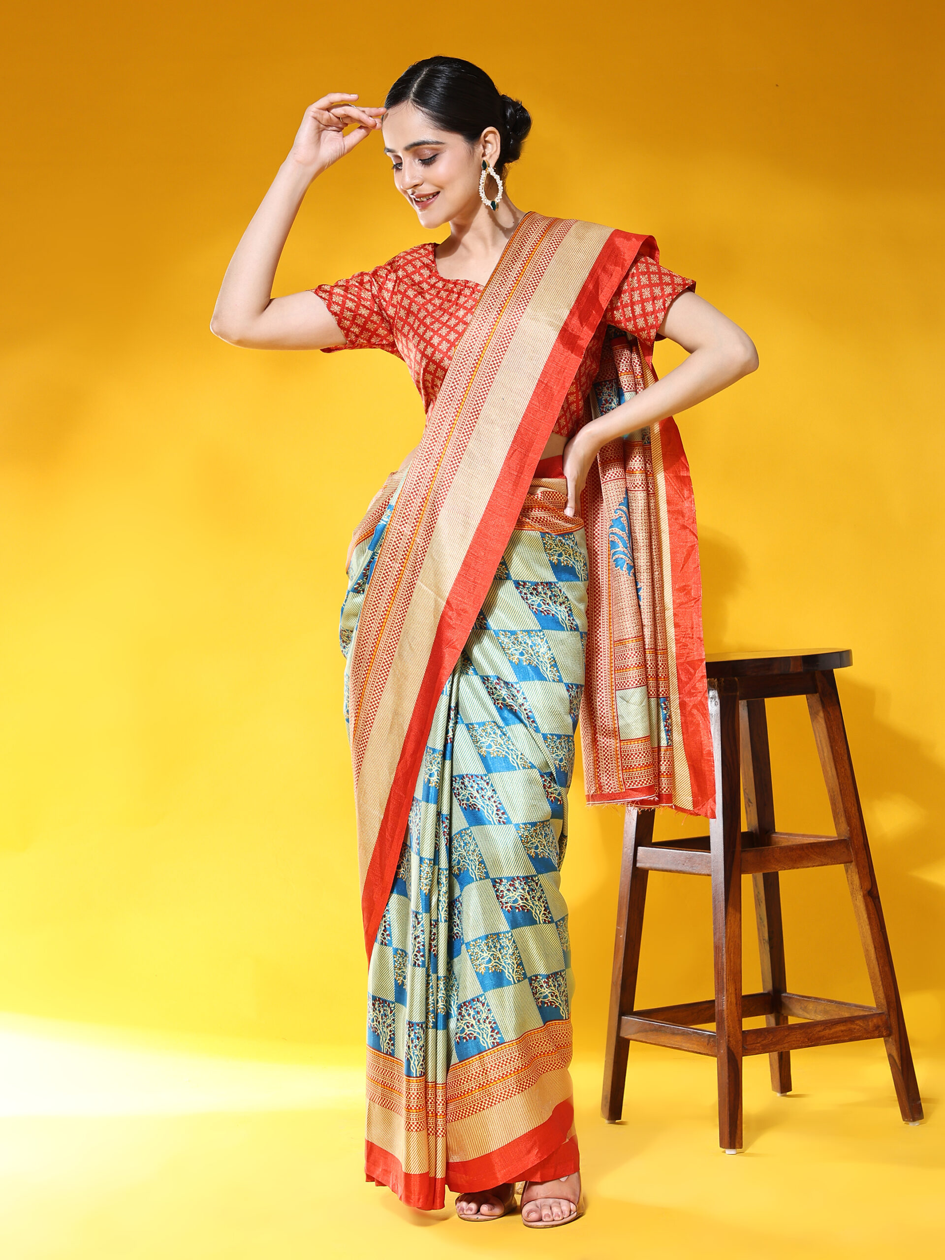 teal red Art SilkWith Blouse PiecePack of 1