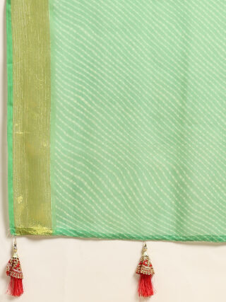 SARA-MAHENDI-SONA(7)