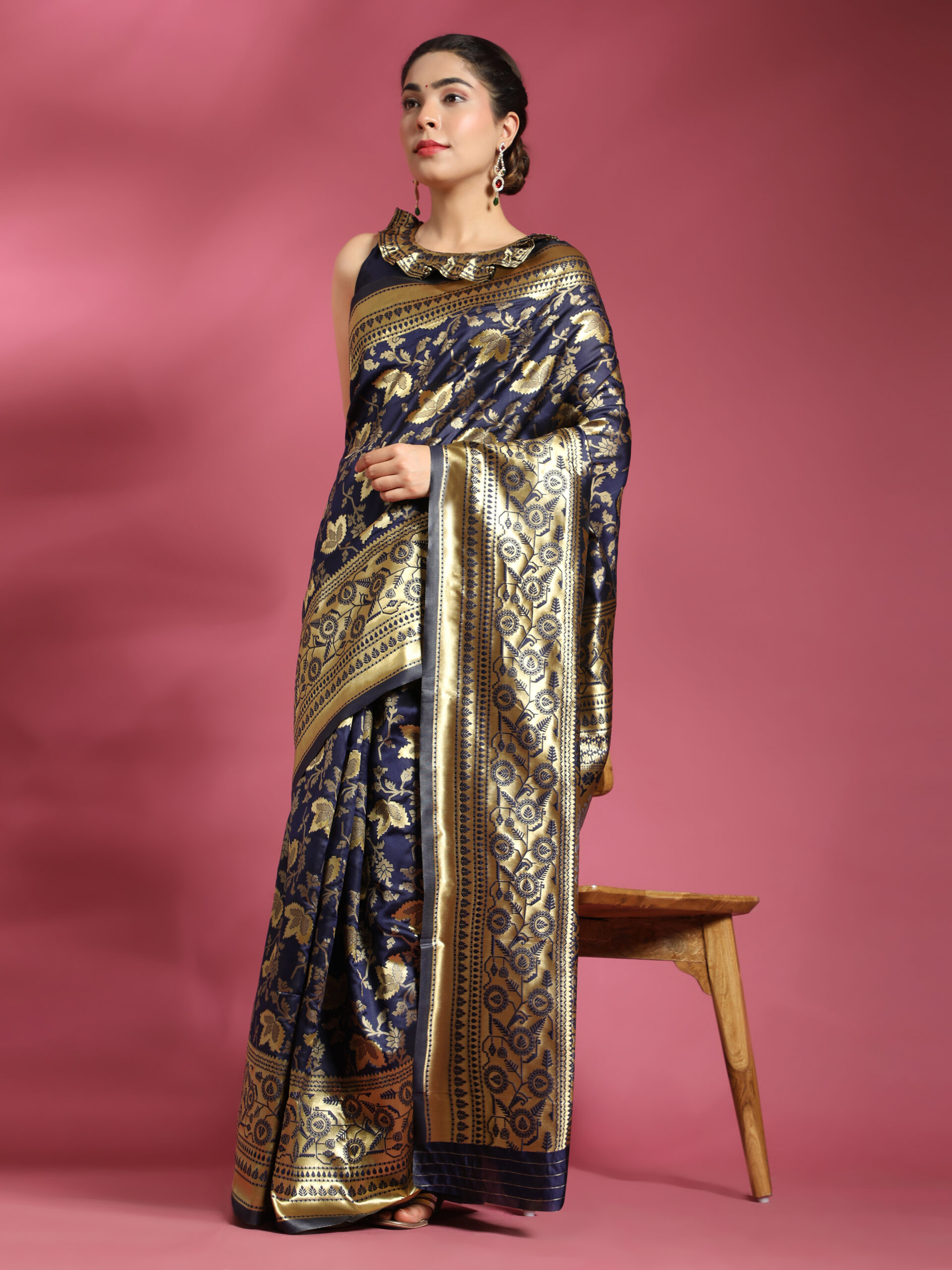 NEVY BLUE Floral SILK Blend Banarasi Saree